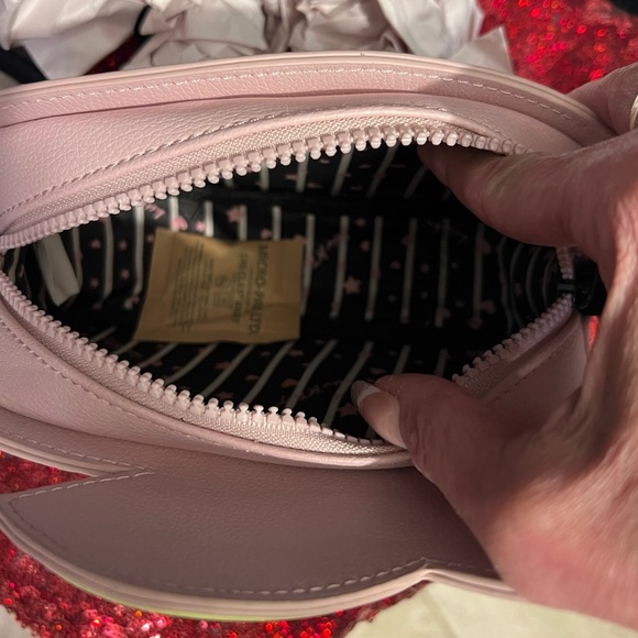 BETSEY JOHNSON, LUV BETSEY SUPER CUTE
Cherry 🍒 Glitter Crossbody Bag (NWT) - Picture 14 of 17